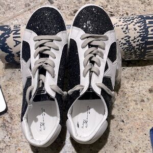 Vintage Havana Glitter Black and White Sneakers